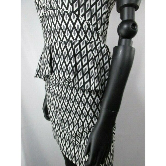 TopShop Drop Peplum Waist Midi Dress - Picture 10 of 12